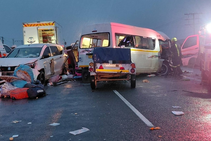 260914 -- CAPE TOWN, Sept. 14, 2026 -- This photo taken on Sept. 14, 2026 shows the site of a road accident in the Western Cape province of South Africa. At least 21 people were killed in a road accid ...