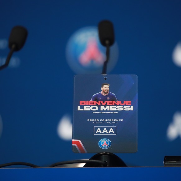 epa09409373 The podium prior to the official presentation of Argentinian striker Lionel Messi at the Parc des Princes stadium, in Paris, France, 11 August 2021. Messi arrived in Paris on 09 August and ...