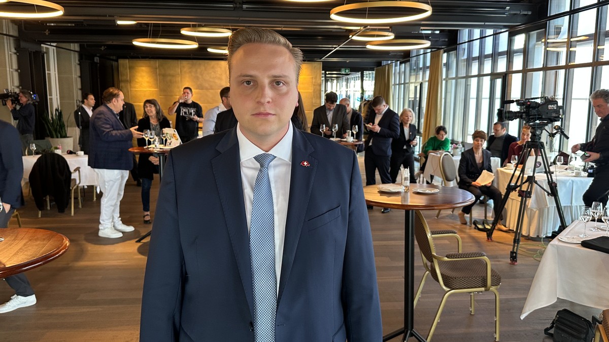 JSVP-Fiechter-fordert-neue-Abstimmung-um-E-ID-wegen-der-Swisscom
