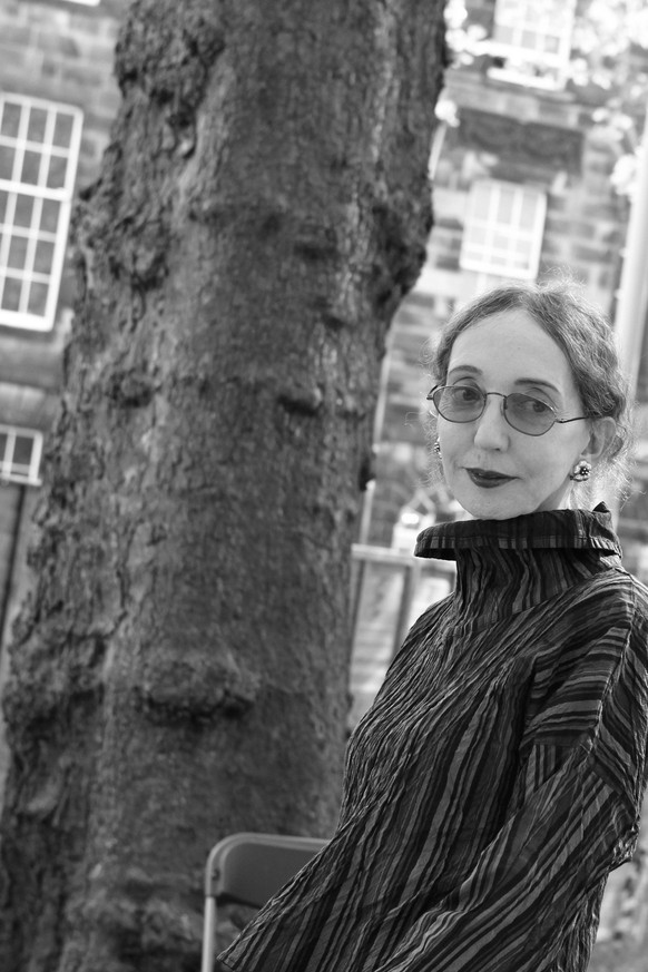 Joyce-Carol Oates, le 20 aout 2012 !AUFNAHMEDATUM GESCHÄTZT! PUBLICATIONxINxGERxSUIxAUTxHUNxONLY Copyright: SophiexBassouls/Leemage SB_002846_1054

Joyce Carol Oates Le 20 Aout 2012 date estimated PUB ...