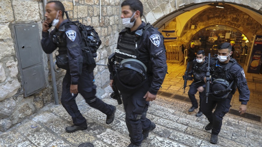Mehrere Palästinenser auf israelischem Gebiet erschossen - Vimarsana News
