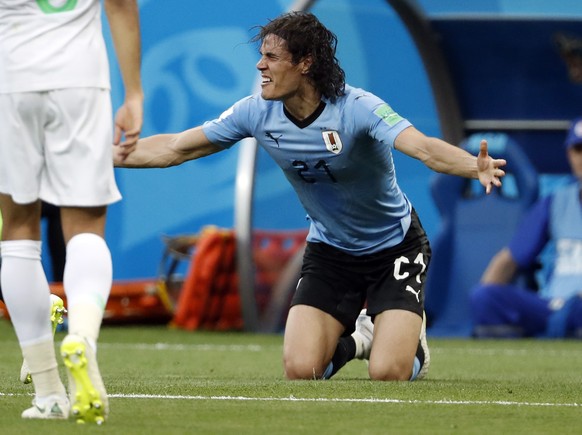 epa06825042 Edinson Cavani of Uruguay reacts during the FIFA World Cup 2018 group A preliminary round soccer match between Uruguay and Saudi Arabia in Rostov-On-Don, Russia, 20 June 2018.

(RESTRICT ...