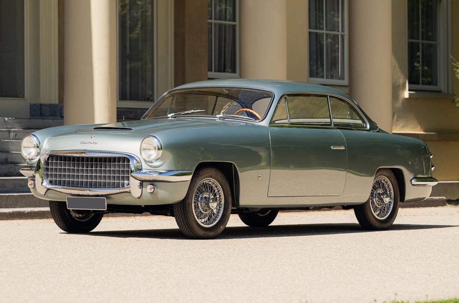 1953 Cisitalia 505 DF Coupé Coachwork by Carrozzeria Ghia Chassis no. 00209 Engine no. 01/590
CHF 150’000 - CHF 190’000
https://cars.bonhams.com/auction/30544/lot/172/1953-cisitalia-505-df-coupe-chass ...