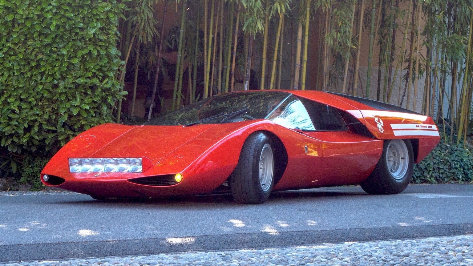 Abarth 2000 Scorpione, 1969: Designed by Filippo Sapino for Pininfarina. Much like the Ferrari 512S you listed, this car features a massive, forward-tilting glass canopy. It is perhaps the "pures ...