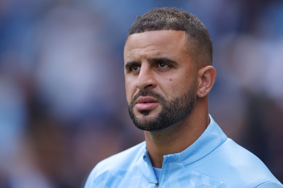 epa11562972 Kyle Walker of Manchester City reacts ahead of the English Premier League soccer match of Manchester City against Ipswich Town, in Manchester, Britain, 24 August 2024. EPA/GARY OAKLEY EDIT ...