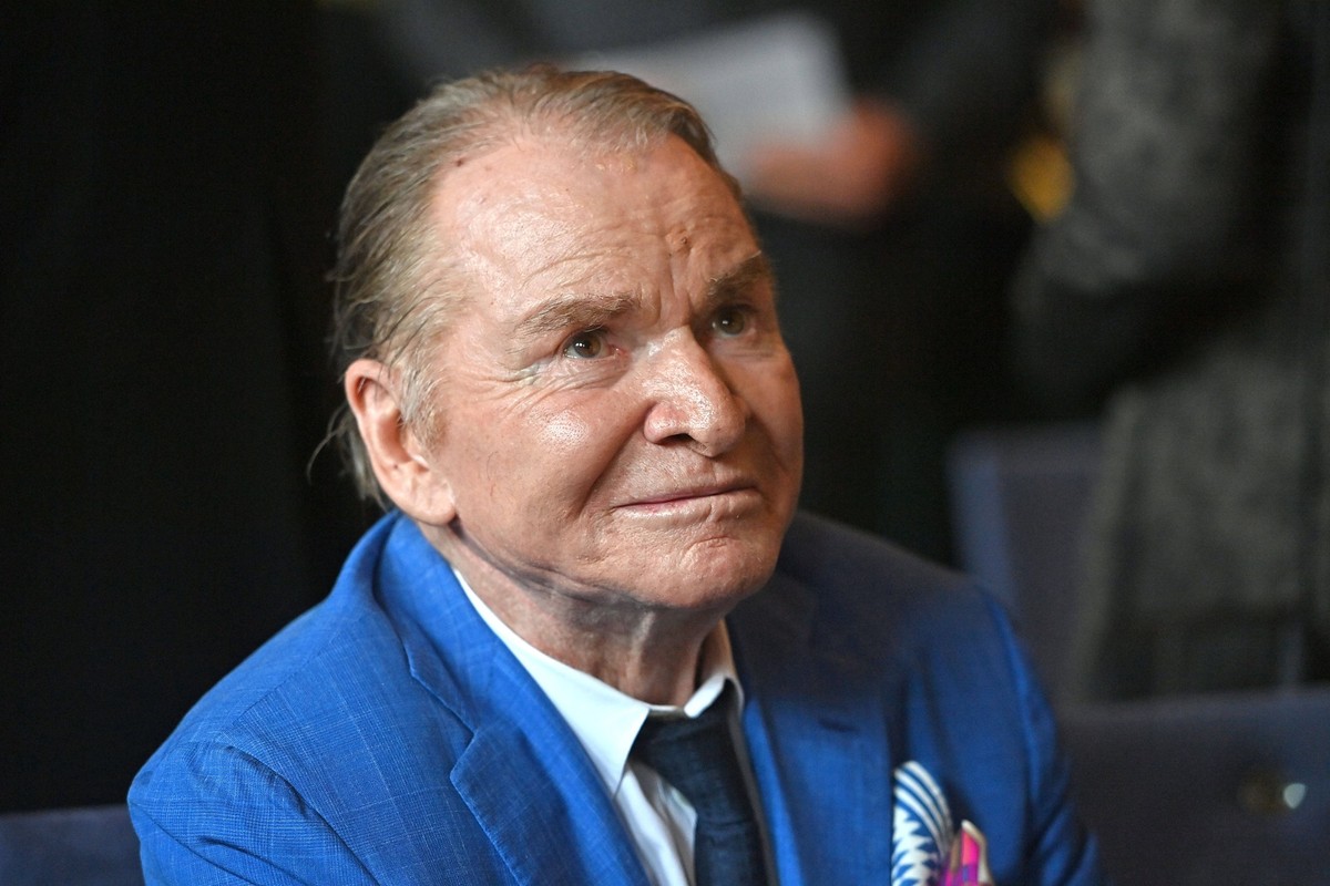 Fritz WEPPER Schauspieler im Alter von 83 Jahren gestorben. ARCHIVFOTO:Fritz WEPPER Schauspieler, Einzelbild,angeschnittenes Einzelmotiv,Portraet,Portrait,PortrÊt, Verleihung Bayerischer Verdienstorde ...