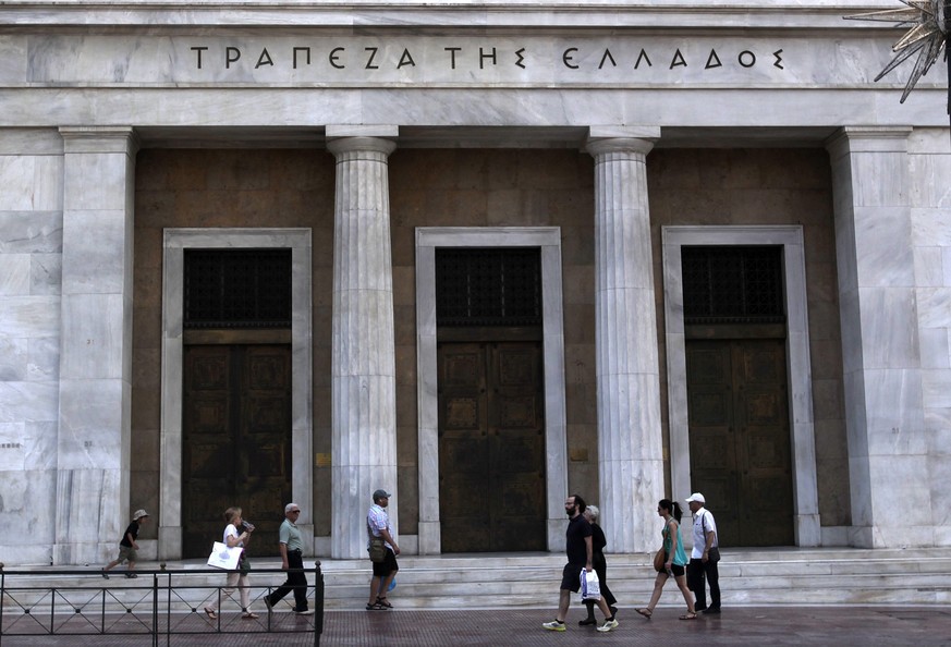 Hauptsitz der Bank of Greece in Athen: Die Finanzinstitute Griechenlands sind derzeit auf Notkredite der Europäischen Zentralbank angewiesen (Archivbild).