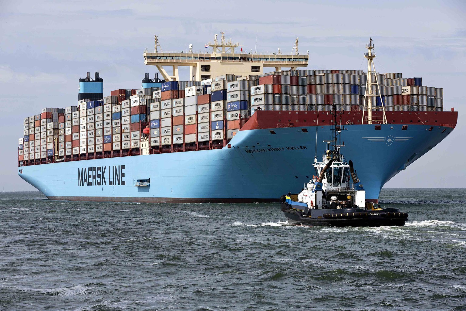 The MV Maersk Mc-Kinney Moller, the world's biggest container ship, arrives at the harbour of Rotterdam in this August 16, 2013 file photo. Danish shipping and oil group A.P. Moller-Maersk said i ...