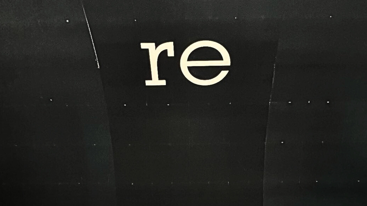 La série Bref. serait-elle de retour? Un indice dans le métro de Paris
