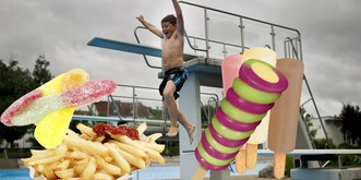 Wenn du diese 25 Situationen kennst, warst du ein echtes Schweizer Badi-Kind