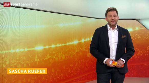 Moderator Sascha Ruefer kämpft sich durch eine Sendung, in der nichts funktioniert - und gibt schliesslich auf.