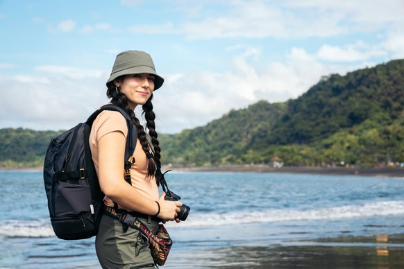 Touristinnen wurde empfohlen, sich mehr wie einheimische Frauen zu kleiden.