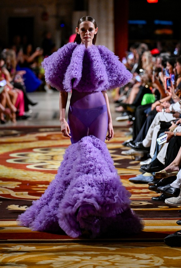 A model walks the runway during the Christian Siriano Spring/Summer 2027 presentation as part of New York Fashion Week on Thursday, Sept. 10, 2026, in New York. (AP Photo/Vincent Alban)
NYFW S,S 2027  ...