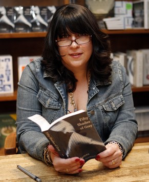 Schuld an den «Shades»-Büchern (und seit deren Erfolg Multi-Millionärin): Autorin&nbsp;E. L. James, die richtig Erika Leonard heisst.