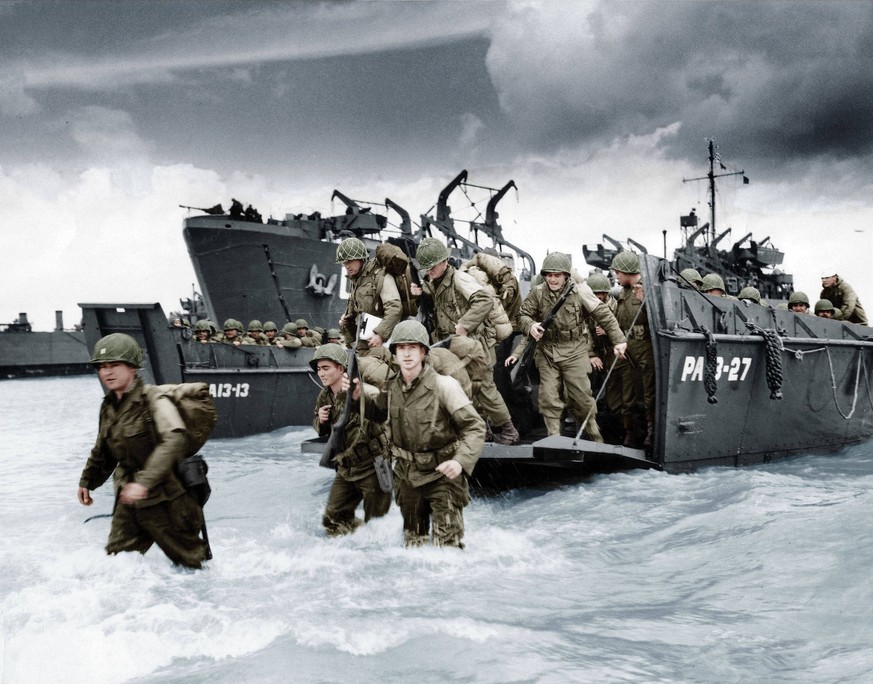 Preparation for the Normandy Landings, Slapton Sands, Devon, 1944 b/w photo 1741651 Preparation for the Normandy Landings, Slapton Sands, Devon, 1944 b/w photo by Unknown photographer, 20th century ad ...