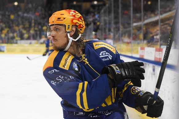 Magnus Nygren von Davos, beim sechsten Playoff-Viertelfinalspiel der National League zwischen dem HC Davos und EHC Biel, am Donnerstag, 22. Maerz 2018, in der Vaillant Arena in Davos. (PPR/Gian Ehrenz ...