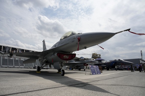 U.S. Air Force F-16 fighter jet is displayed at the Paris Air Show in Le Bourget, north of Paris, France, Tuesday, June 20, 2023. (AP Photo/Lewis Joly)