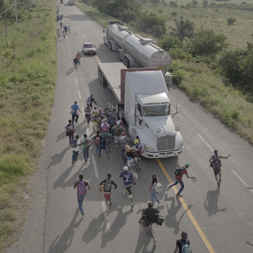 epa07500083 A handout photo made available by World Press Photo (WPP) organization shows a picture by Pieter Ten Hoopen, part of 'The Migrant Caravan' story that wins the 'Story of the ...