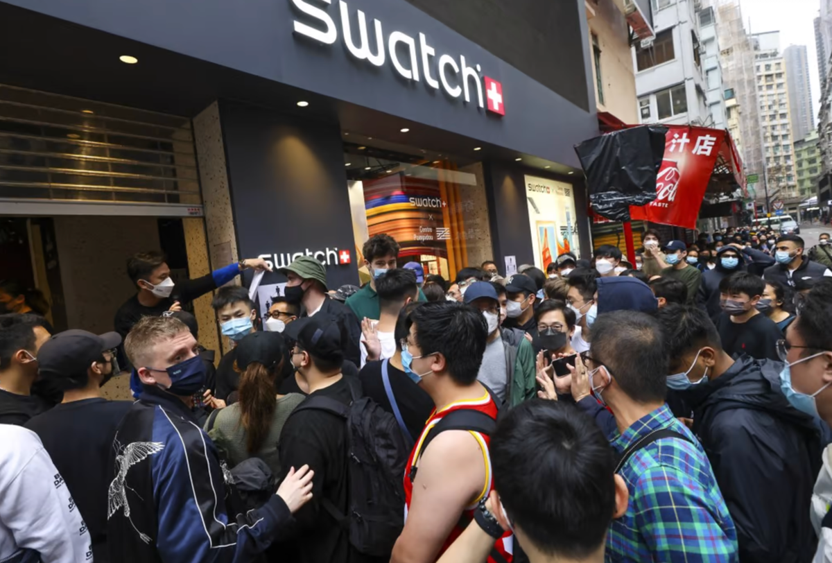 La foule des grands jours à Causeway Bay, un quartier à Hong Kong