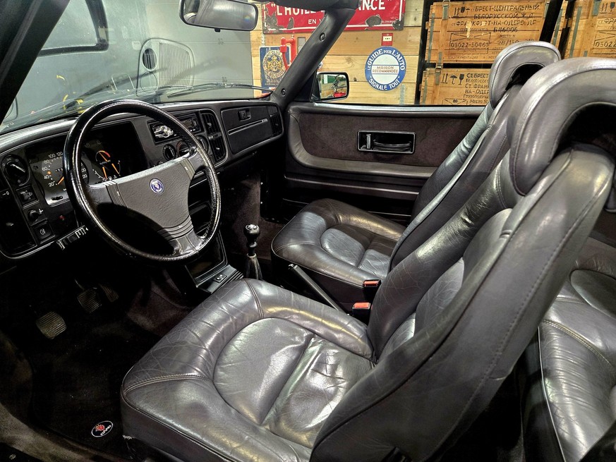1991 Saab 900 Cabriolet TURBO S 16v Aero
https://espaceauto-tamines.com/liste/saab-900/