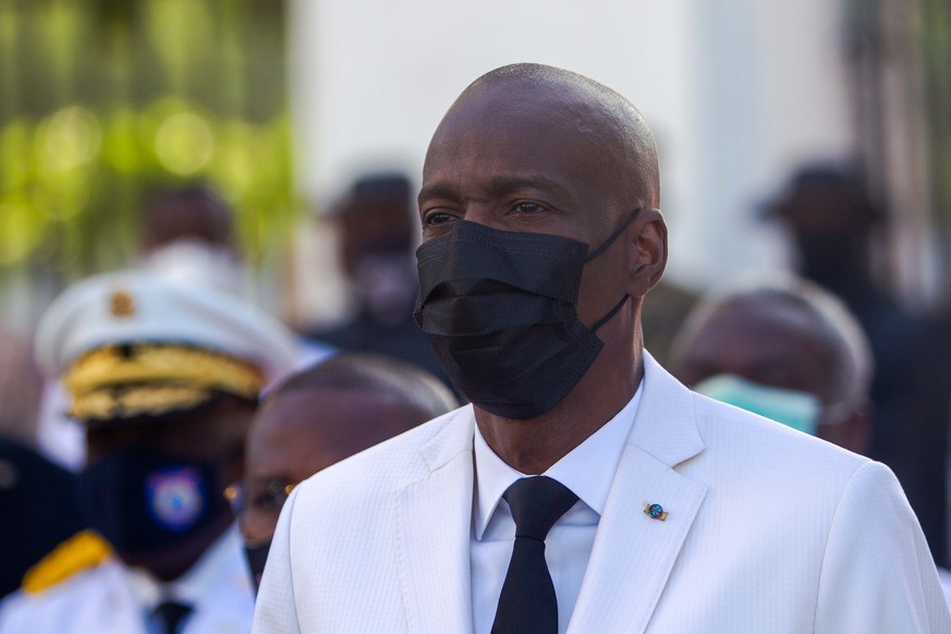 epa09210257 Haitian President Jovenel Moise takes part in the official Flag Day celebration ceremony in Port-au-Prince, Haiti, 18 May 2021. The President of Haiti, Jovenel Moise, called all the forces ...