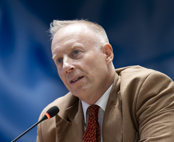 Rolf Rauschenbach, Informationsbeauftragter E-ID, BJ, spricht an einer Medienkonferenz im Hinblick auf die Volksabstimmung vom 28. September 2025 ueber das Bundesgesetz ueber den elektronischen Identi ...