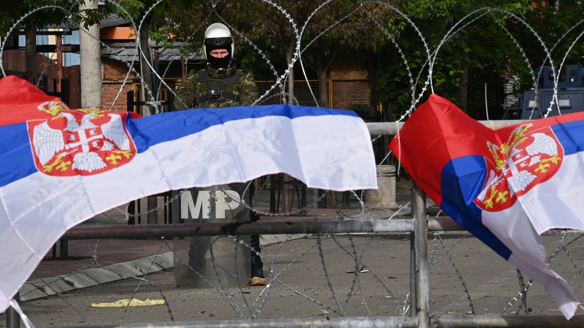 US concerned: large Serbian military deployment on the border with Kosovo Kosovo’s top Serbian politician Radoicic admits that he attacked police officers