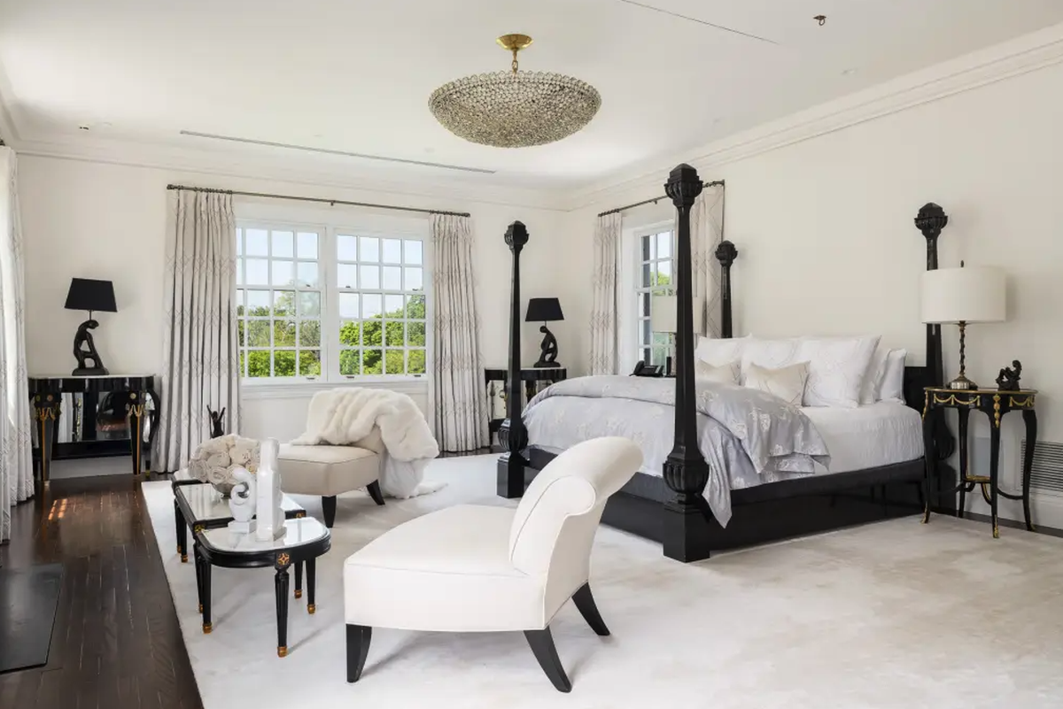 Une des huit chambres.