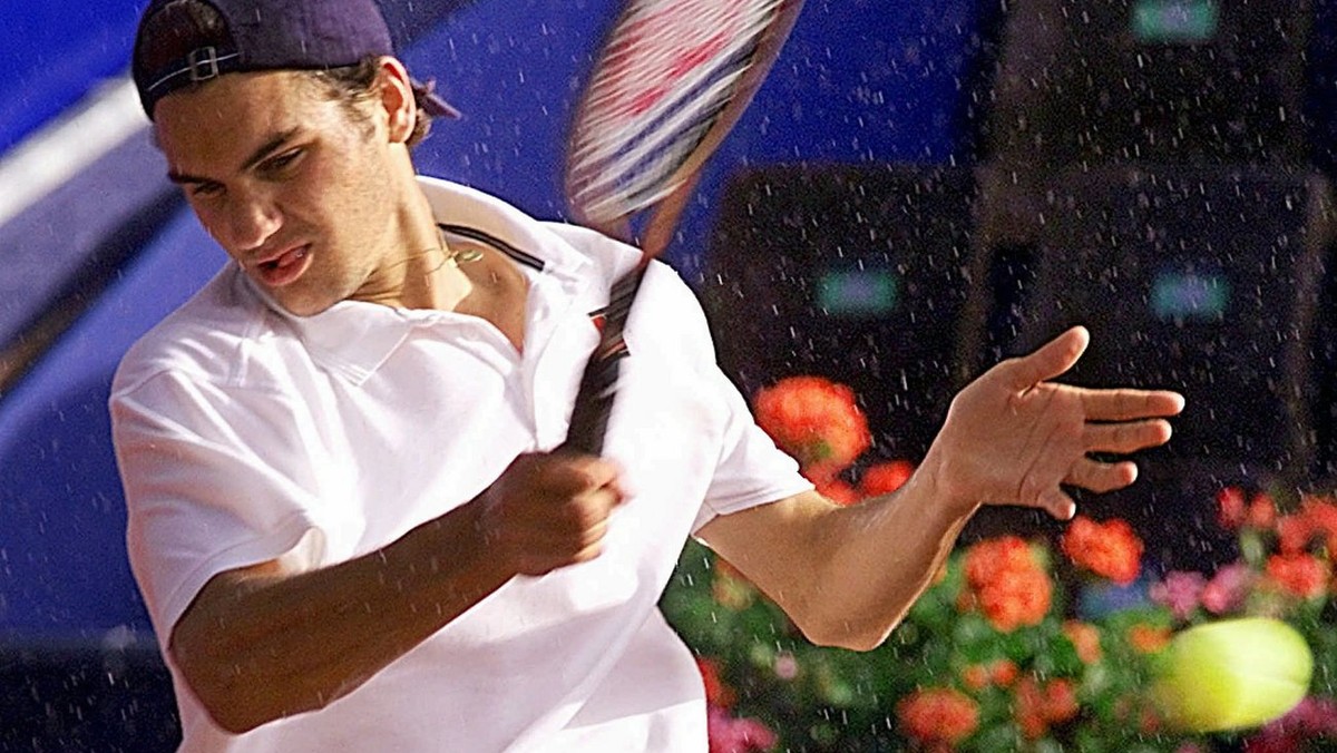Federer 1999 in Gstaad beim Erstrunden-Out gegen Younes El Aynaoui.