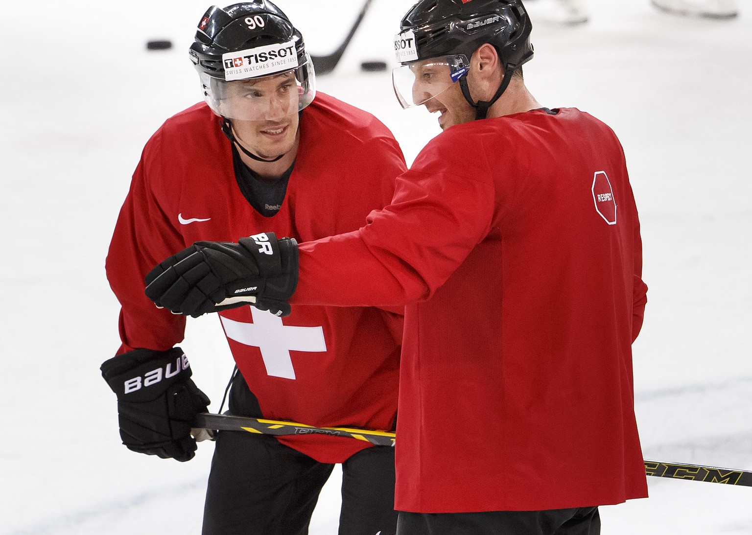 Roman Josi und Mark Streit: Jetzt findet die Wachablösung statt.