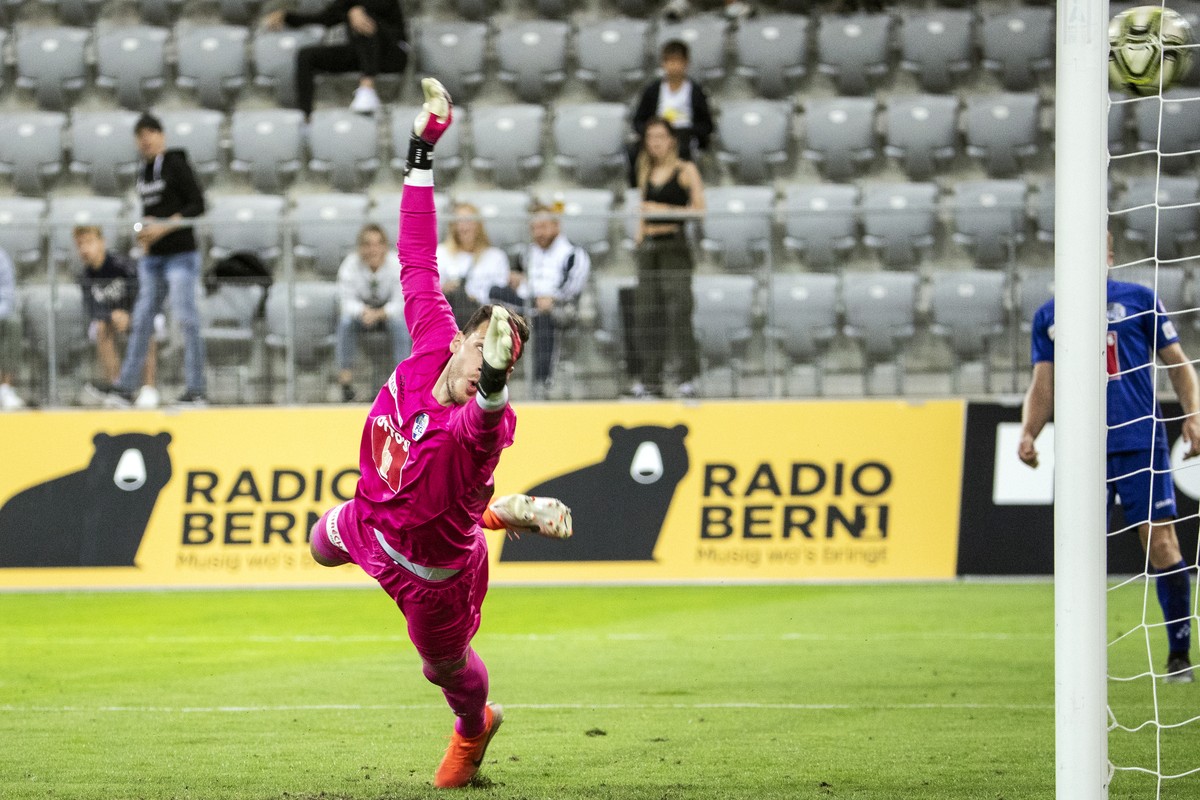Luzern's goalkeeper Marius Mueller in action during a friendly soccer match of the international Uhrencup tournament between Switzerland's FC Luzern and Germany's Eintracht Frankfurt at ...