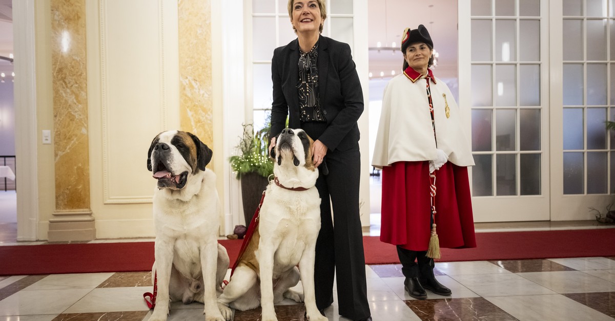 Keller-Sutter-streicht-Mitarbeitenden-die-Weihnachtsfeier-im-Bernerhof