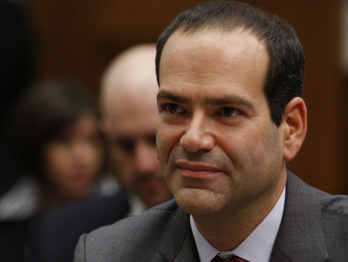 Neil Barofsky, special inspector for the Troubled Asset Relief Program (TARP), testifies on Capitol Hill in Washington, Wednesday, Jan. 27, 2010, before the House Oversight Committee and Government Re ...
