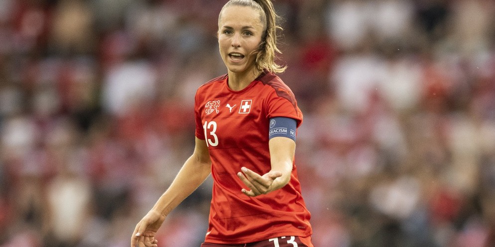 Lia Wälti spielt an der WM in Australien und Neuseeland für die Schweiz eine zentrale Rolle.