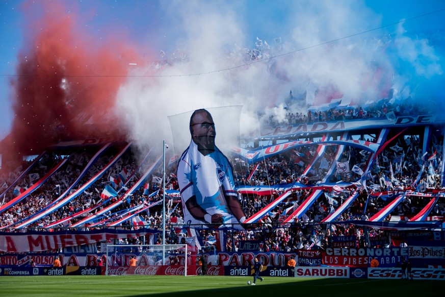 Club Nacional de Football and Club Atletico Penarol face each other for the Torneo Clausura 2022 at Gran Parque Central Stadium on Semptember 04, 2022 in Montevideo, Uruguay. MONTEVIDEO, URUGUAY - SEM ...