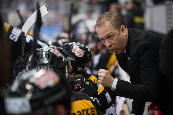 Lugano&#039;s Head Coach Greg Ireland during the fifth match of the playoff final of the National League of the ice hockey Swiss Championship between the HC Lugano and the ZSC Lions, at the ice stadiu ...