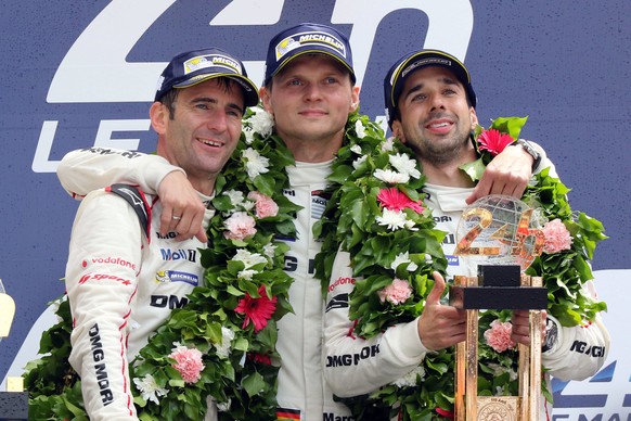 Die Sieger des 24-Stunden-Rennens von Le Mans. Unter ihnen ein Schweizer: Neel Jani (r.).