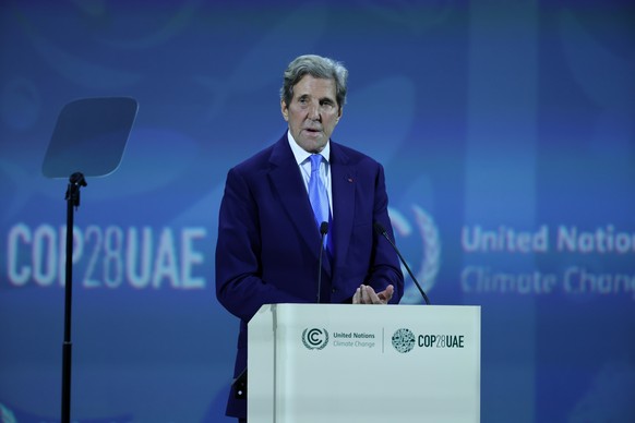 epa11007375 US special presidential climate envoy John Kerry speaks at COP28 summit on methane and other non-CO2 greenhouse gases during the 2023 United Nations Climate Change Conference (COP28) at Ex ...