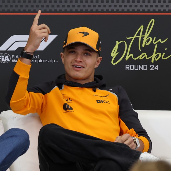epa12569361 Red Bull Racing driver Max Verstappen of Netherlands and McLaren driver Lando Norris of Britain attend a press conference ahead of the Formula One Abu Dhabi Grand Prix, in Abu Dhabi, Unite ...