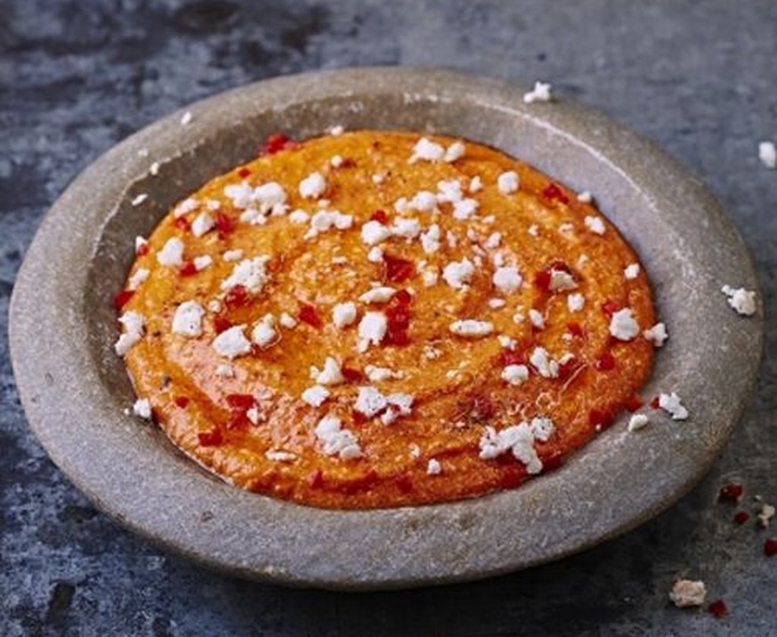 red pepper feta dip peperoni käse snack essen food vegetarisch http://www.notey.com/blogs/yotam-ottolenghi