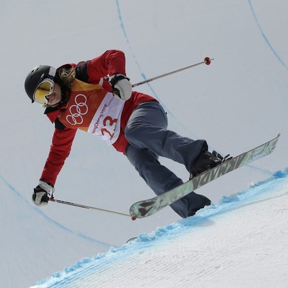 Elizabeth Marian Swaney, of Hungary, runs the course during the women's halfpipe qualifying at Phoenix Snow Park at the 2018 Winter Olympics in Pyeongchang, South Korea, Monday, Feb. 19, 2018. (A ...