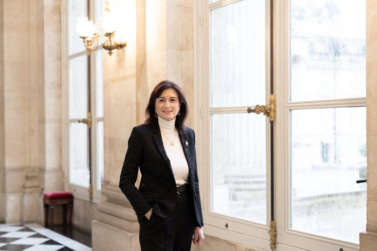 Deputy, Democrate MoDem et Independants, Sandrine Josso - Paris Deputy of the group Democrate MoDem et Independants, Sandrine Josso poses during a session photo in the garden of National Assembly, on  ...