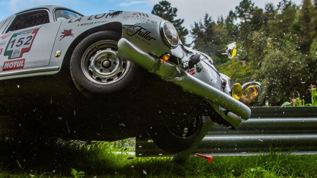 Valkyrie Racing Porsche 356A Renee Brinkerhoff südpol Antarktis ski auto oldtime ttps://www.valkyrieracing.com