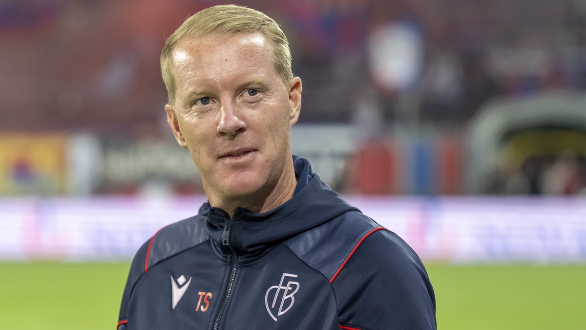 Basels Cheftrainer Timo Schultz im Fussball Meisterschaftsspiel der Regular Season der Super League zwischen dem FC Basel 1893 und dem FC Luzern im Stadion St. Jakob-Park in Basel, am Donnerstag, 28.  ...