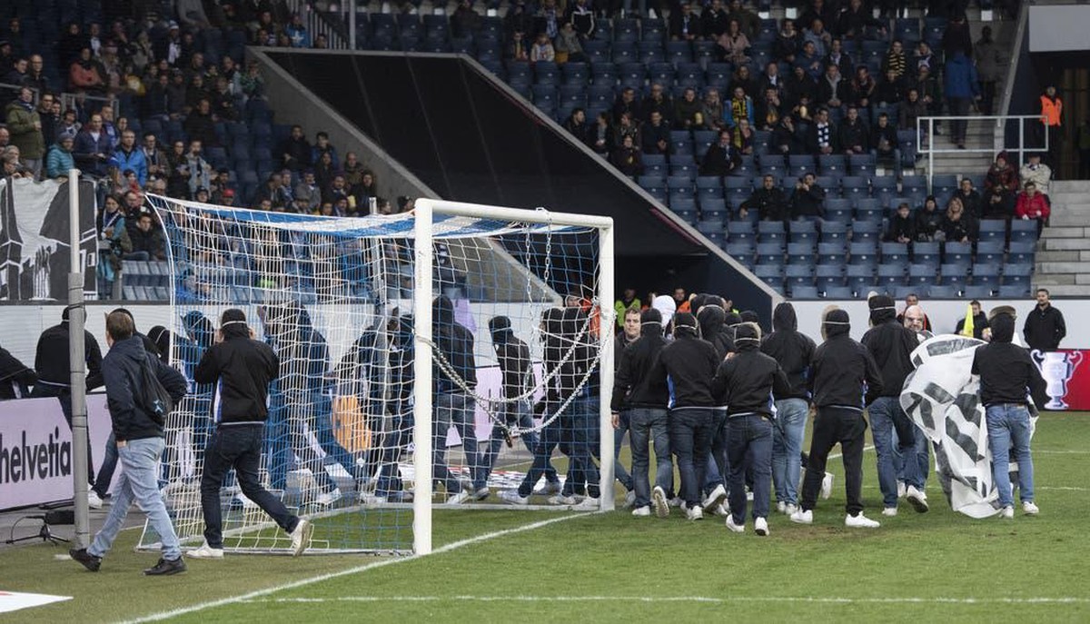 FCL-Fans verketten das Tor beim Schweizer-Cup-Viertelfinal gegen YB.