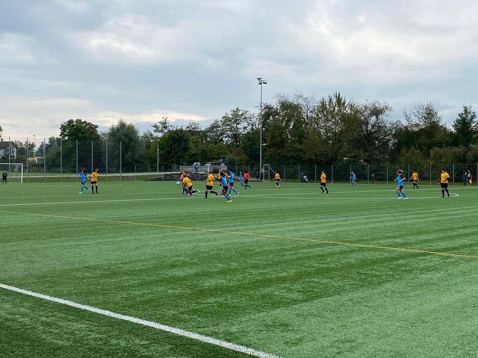 Als sie noch zusammen spielten: Fussballerinnen des FC Affoltern am Albis.