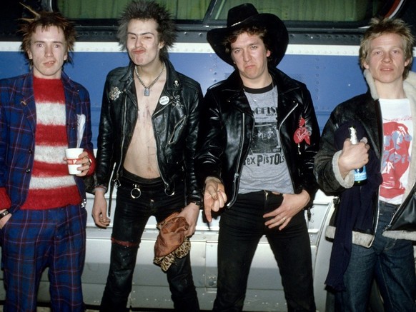 the sex pistols johnny rotten lydon sid vicious steve jones paul cook punk rock musik