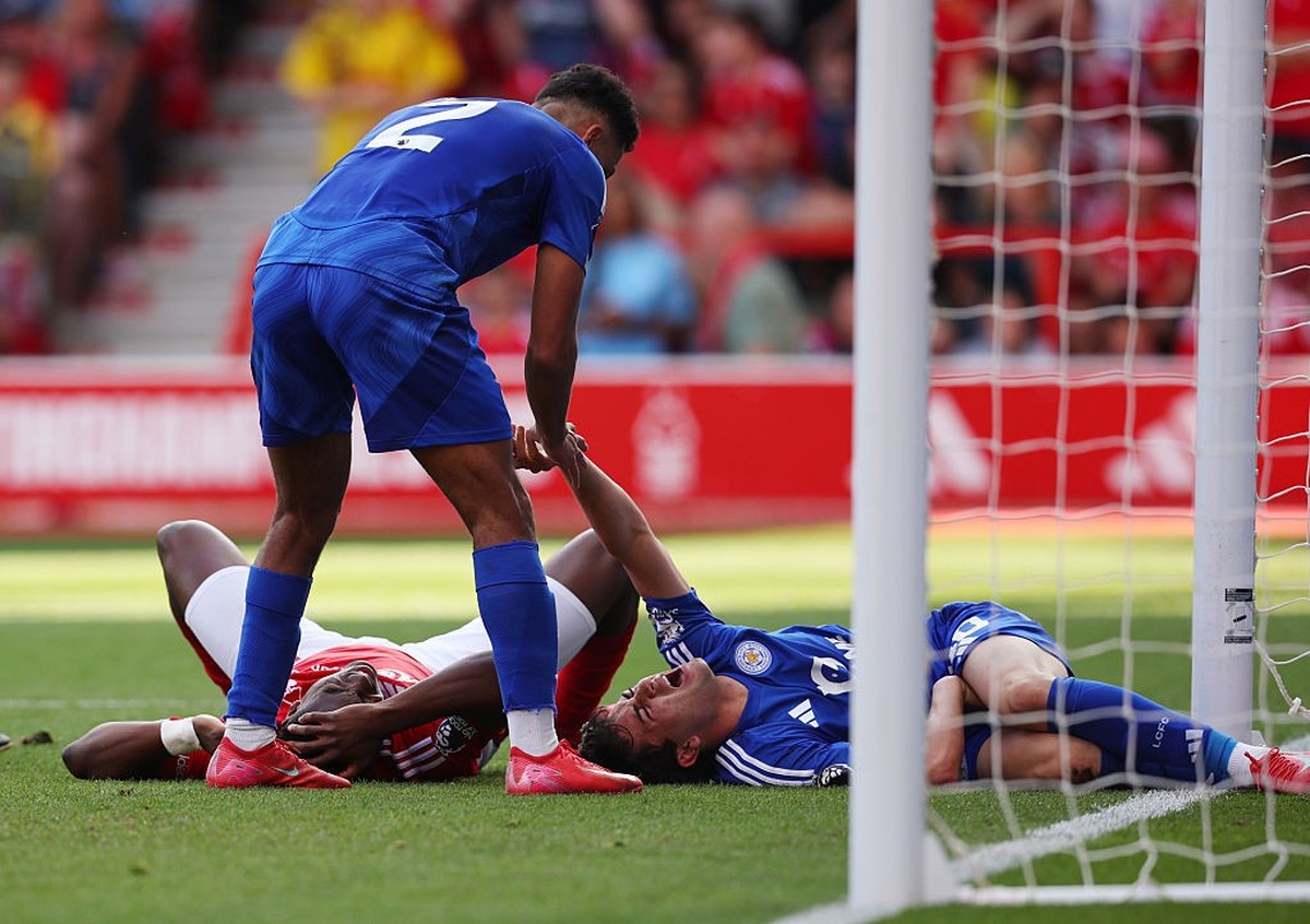 Une star de Premier League plongée dans le coma