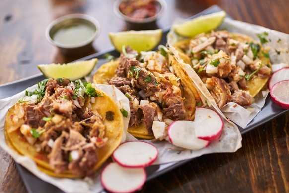 tacos de carnitas essen food mexikanisches essen schweinefleisch kochen streetfood