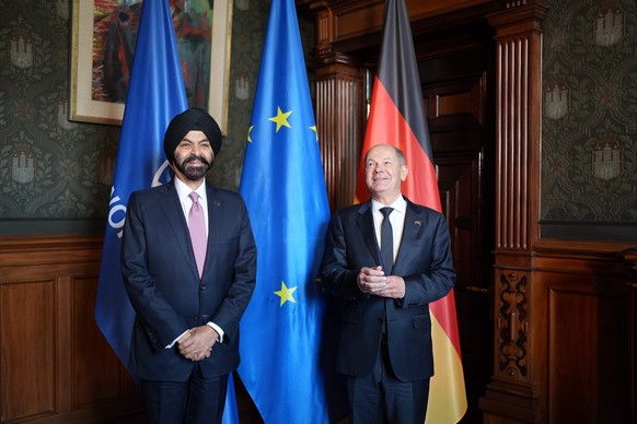 epa11647279 German Chancellor Olaf Scholz (R) and World Bank President Ajay Banga for a photo in the City Hall in Hamburg, Germany, 07 October 2024. Both met for bilateral talks on the sidelines of th ...
